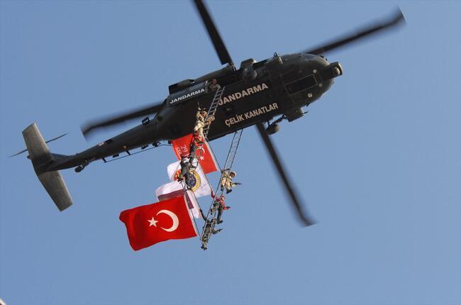 29 Ekim tüm Türkiye'de coşkuyla kutlanıyor
