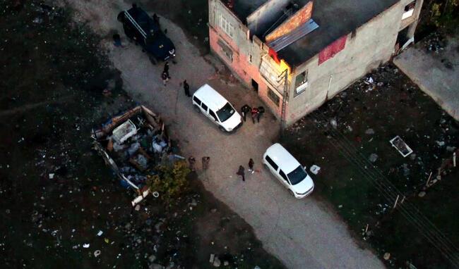 Adana'da drone'lu uyuşturucu operasyonu! 16 kişi tutuklandı!