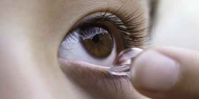 Kontakt lens kullanımı koronavirüs riskini arttırır mı?