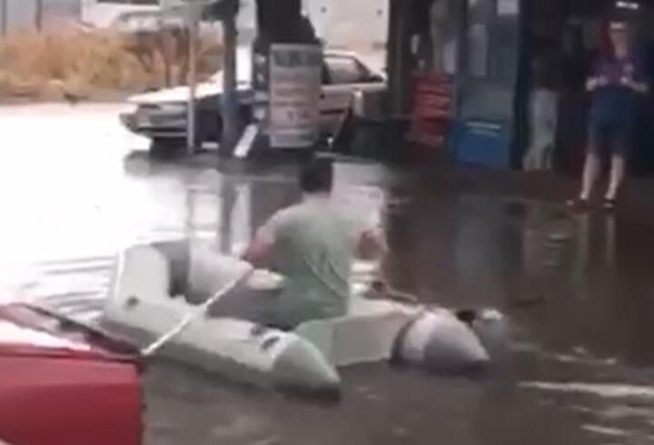 Çanakkale amp 39 ye yağmur yağdı vatandaş dışarı deniz botuyla