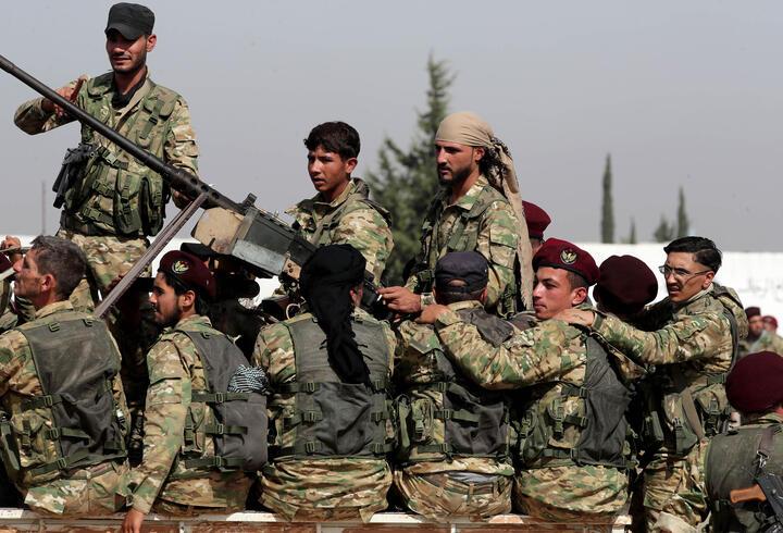 Suriye Milli Ordusu amp 39 ndan 500 asker yola çıktı