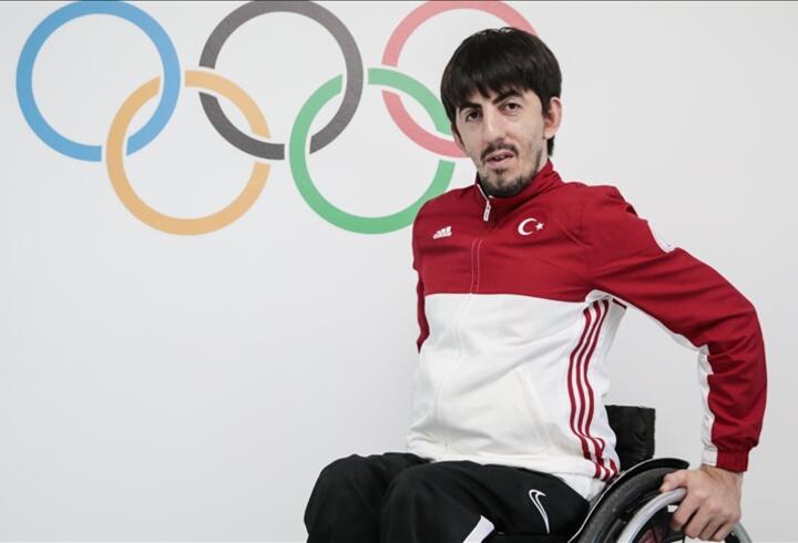 Abdullah Öztürk kimdir, kaç yaşında? Milli sporcu masa tenisinde altın madalya kazandı!