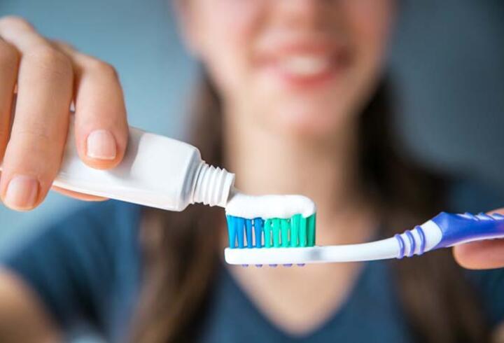 Doğru diş fırçalama nasıl olmalı?