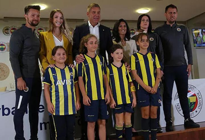 Fenerbahçe Kadın Futbol Takımı'nın lansmanı yapıldı