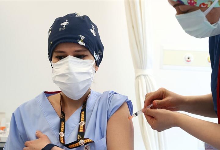 Türkiye Kovid-19'a karşı uygulanan aşı dozu sayısında Avrupa birincisi oldu
