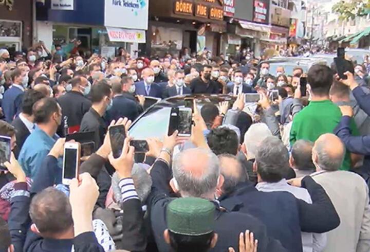 Cumhurbaşkanı Erdoğan Eyüpsultan'da vatandaşlarla sohbet etti