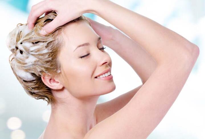 Saçınızın sağlığı için gün aşırı yıkamayın