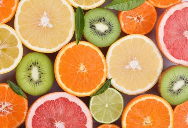 Yeni araştırma: Önerilen günlük C vitamini yetersiz kaldığı ortaya çıktı