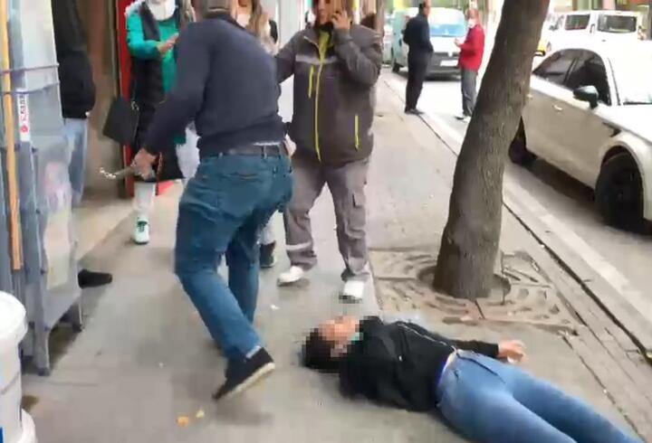 Sokak ortasında kadına şiddet! Müdahale edenlere de saldırdı...