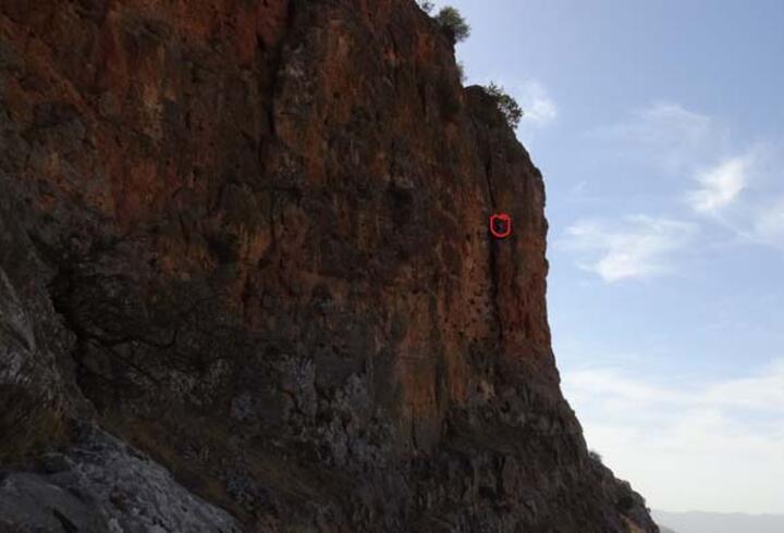 150 metre tırmanarak topladığı kaya balını Cumhurbaşkanı Erdoğan'a ulaştıracak