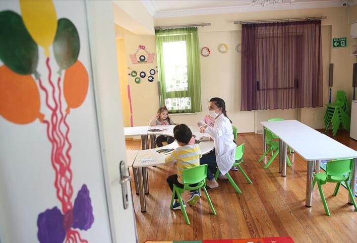Milli Eğitim Bakanı Özer, "eğitimde 5 yaş grubuna" yönelik hedeflerin yeni yol haritasını açıkladı