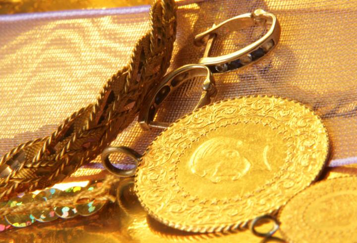 Altın fiyatları 1 Kasım 2021! Çeyrek altın ne kadar, bugün gram altın kaç TL? Cumhuriyet altını fiyatı!