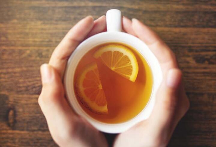 Çayı limonlu içmenin şaşırtıcı faydaları