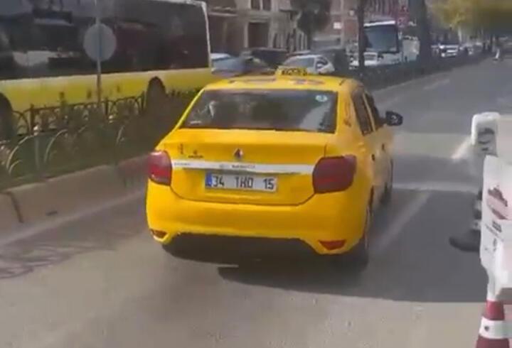 Fatih'te taksici değişim saati bahanesiyle türk yolcuyu almayıp turistleri aldı