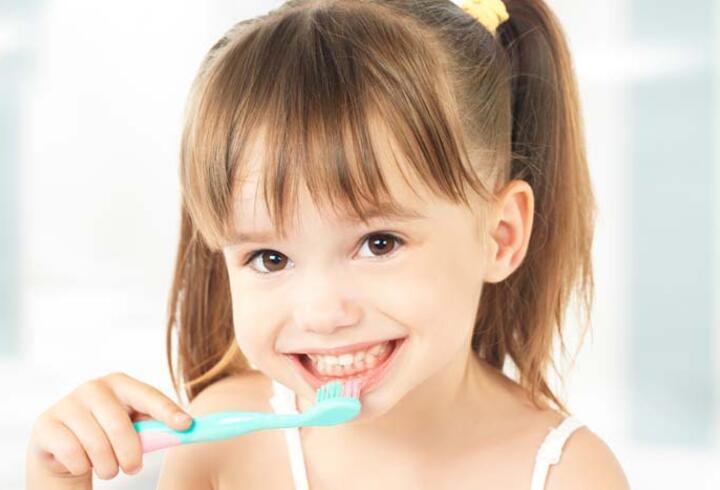 Ağız ve diş sağlığının önemi, çocukluk döneminde anlatılmalı