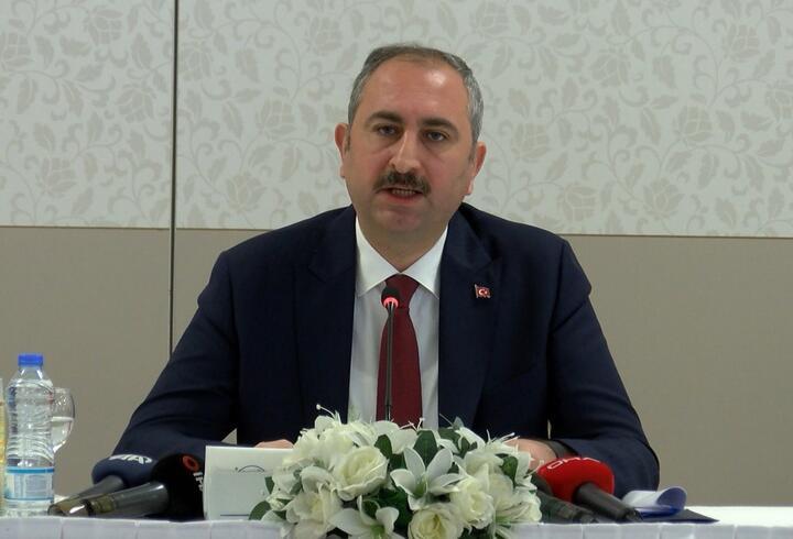 Bakan Gül'den Bolu Belediyesi'ne tepki: Kamu hizmetinden yararlanmada herkes eşit