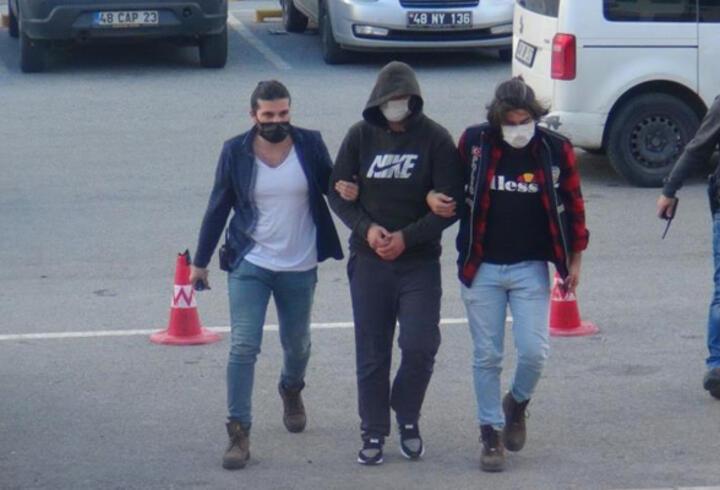 Bodrum’da çaldılar, İzmir’de yakalandılar