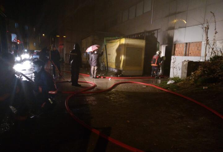 Ankara'da bir hastanenin deposunda yangın 