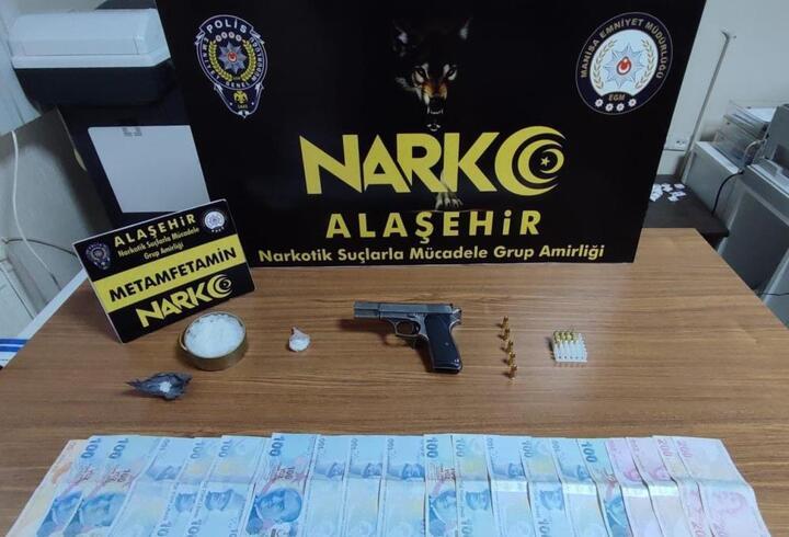 Manisa'da uyuşturucu taciri tutuklandı