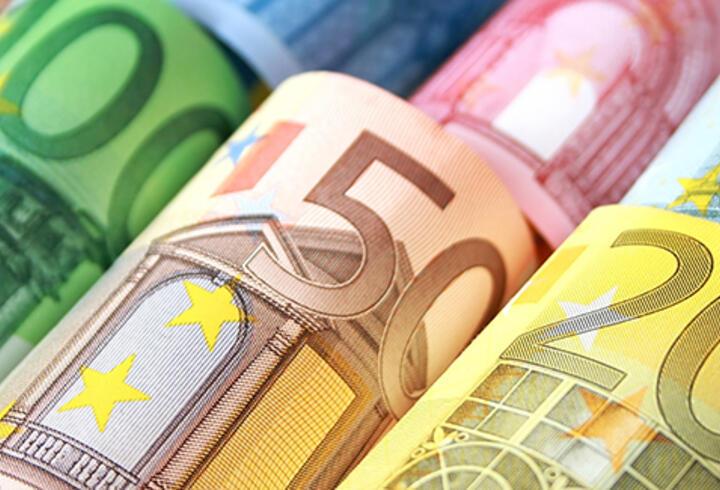 Euro Bölgesi'nde enflasyon yüzde 5 ile rekor seviyede