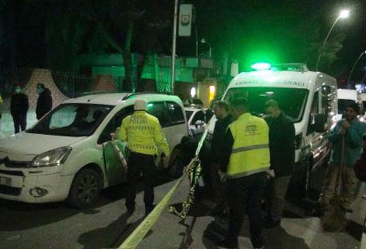 Şanlıurfa'da bariyerlere çarpan taksi takla attı: 1 ölü, 6 yaralı