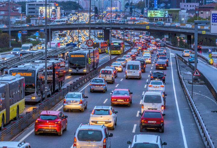Dünyada trafiğin en yoğun olduğu şehirler açıklandı! İstanbul listede...