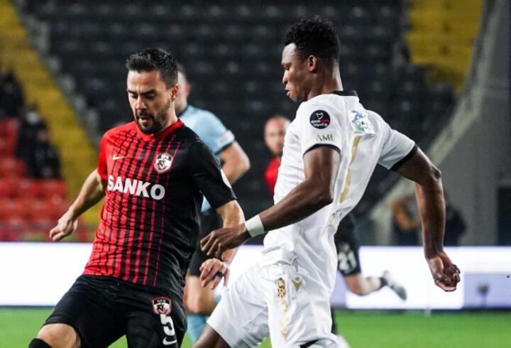 Gaziantep FK-Yeni Malatyaspor erteleme maçında gol sesi çıkmadı