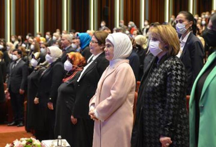 Emine Erdoğan: Kadınların hak ettikleri gibi bir hayat sürmelerini istiyorsak, önce savaşları durduralım
