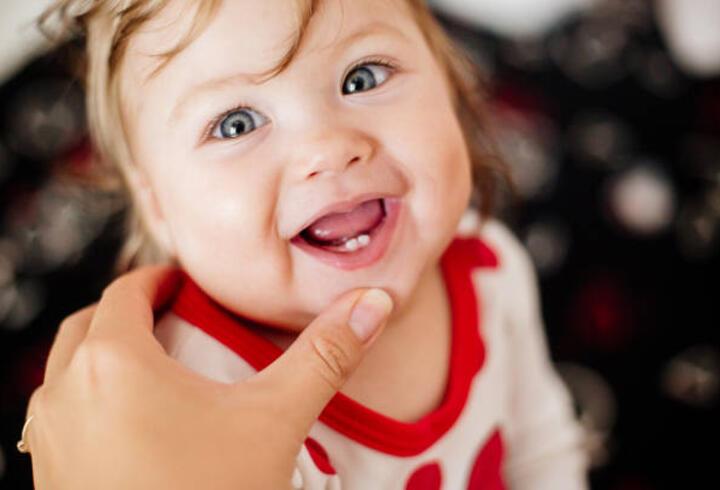 Bebeklerde diş çıkarma belirtileri nelerdir?