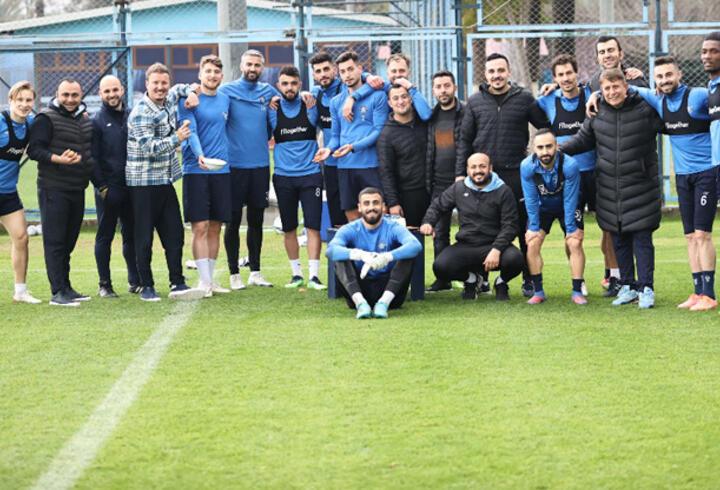 Son dakika... Adana Demirspor'da 3 futbolcunun sözleşmesi feshedildi