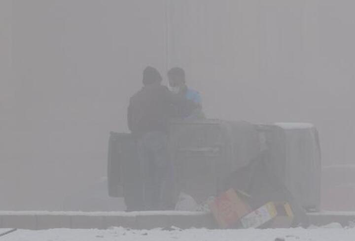 Erzurum'da kar yağışı sonrası yoğun sis