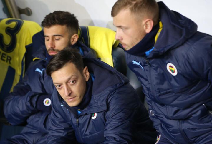 Son dakika... Fenerbahçe'de Mesut Özil gelişmesi!