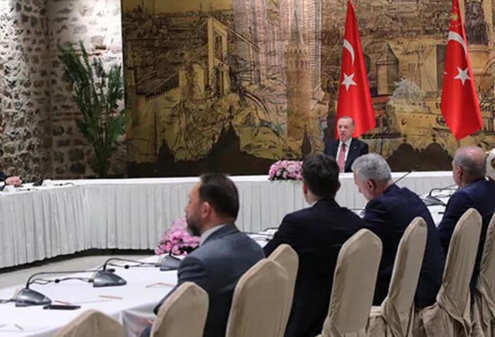 Cumhurbaşkanı Erdoğan TÜRGEV heyetini kabul etti
