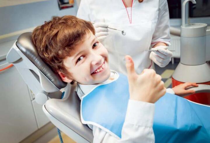 Diş renklenmeleri çocuklarda özgüven kaybına neden olabilir