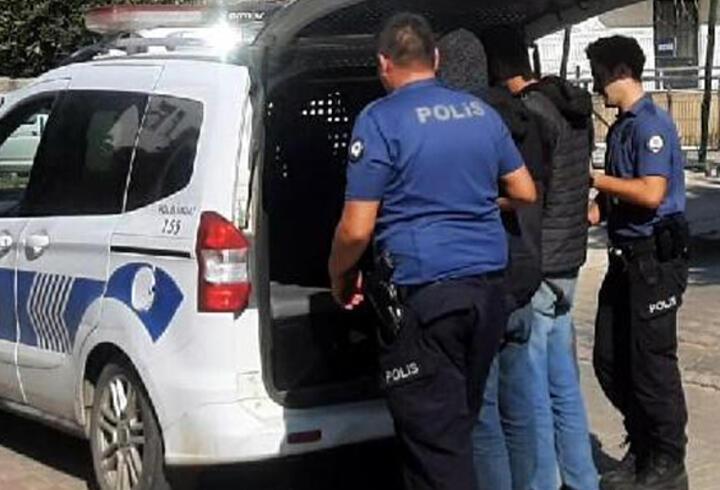 Kaçak göçmenlerle birlikte yakalanan 4 Türk vatandaşı, tutuklandı