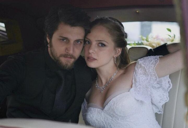 İpek Filiz Yazıcı ile Ufuk Beydemir'in nikahından yeni fotoğraflar 