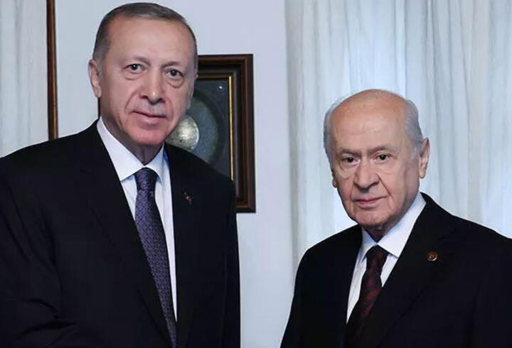 Son dakika... Cumhurbaşkanı Erdoğan, MHP lideri Bahçeli ile görüştü  