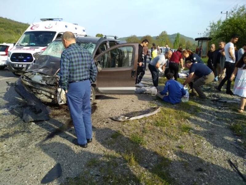 Zonguldak'ta kaza: 1 ölü, 4 yaralı