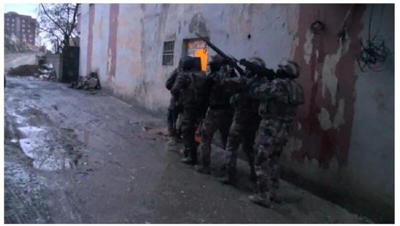 Cizre'deki EYP'li saldırıya 9 gözaltı