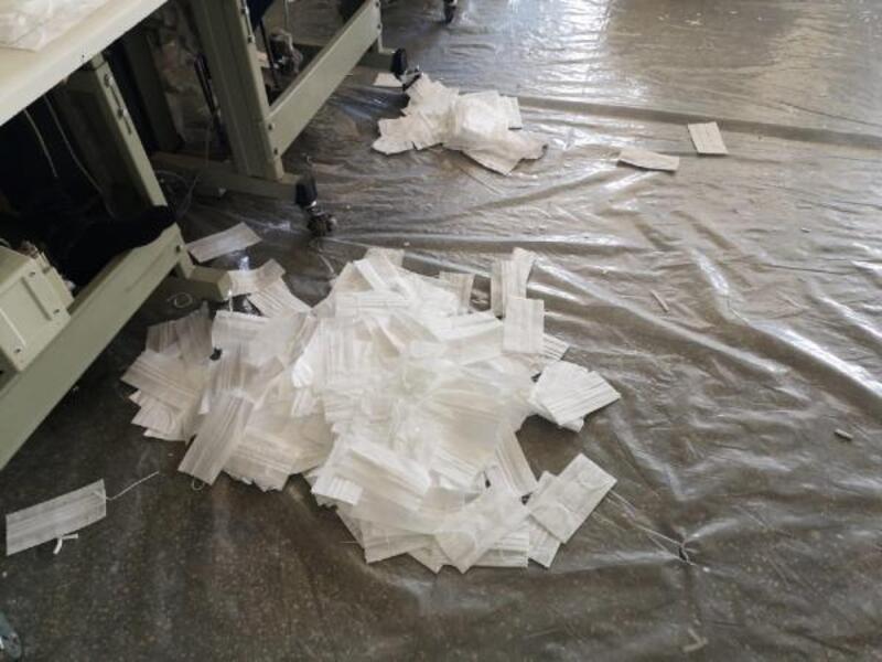 Altındağ'da kaçak maske üreticisi mühürlendi