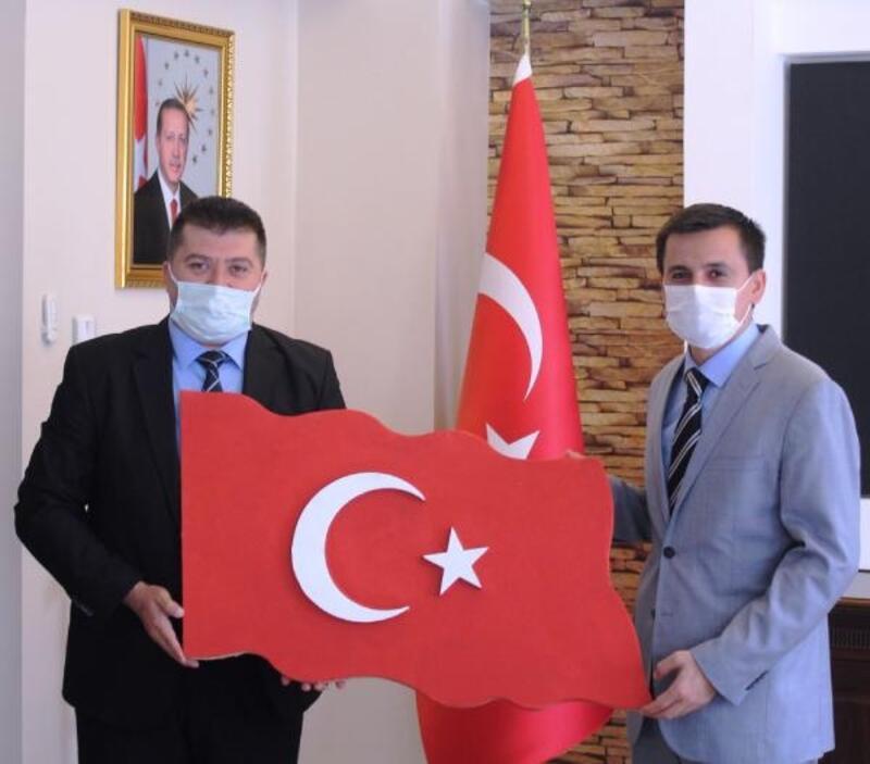 MHP'den Kaymakam Durgut'a ziyaret