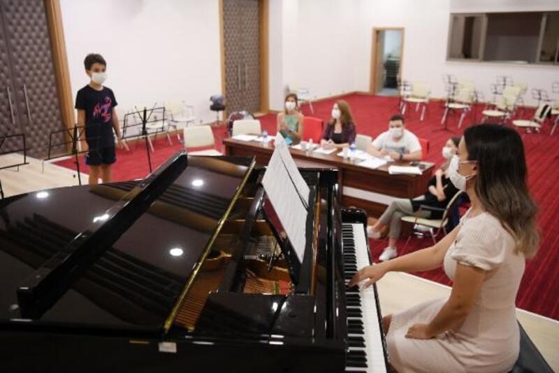 Konyaaltı Belediyesi Müzik Akademisi hazır