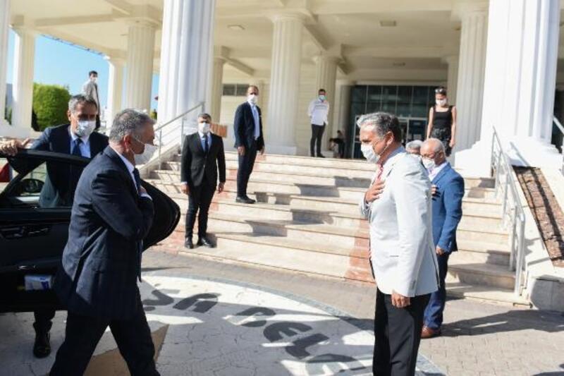 Vali Yazıcı, Başkan Uysal'ı ziyaret etti