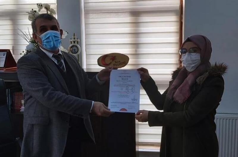 Adilcevaz’da "Okulum Temiz Projesi" kapsamında 28 okula belge verildi