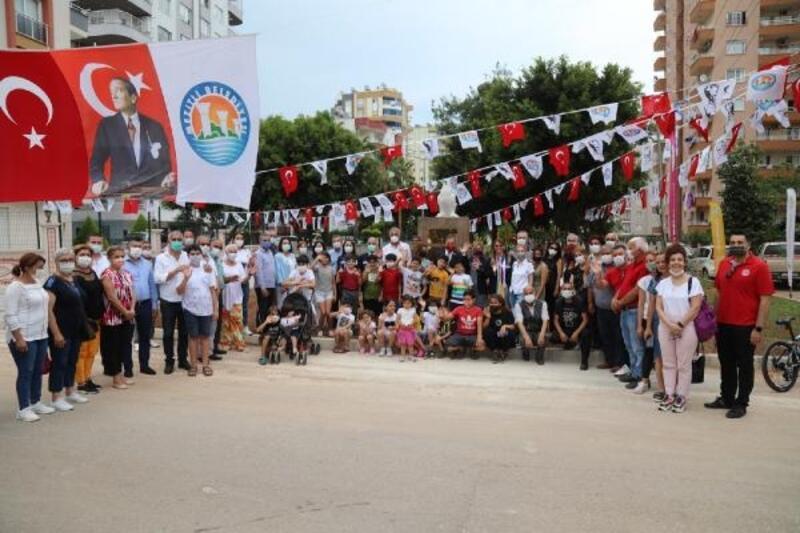 Mezitli'de Barış ve Demokrasi Parkı açıldı