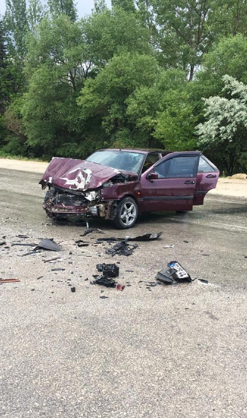 Ağlasun'da kaza: 2 yaralı