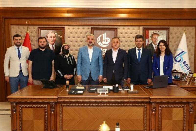 AK Parti İstanbul İl Başkanı Osman Nuri Kabaktepe, Bağcılar’ı ziyaret etti