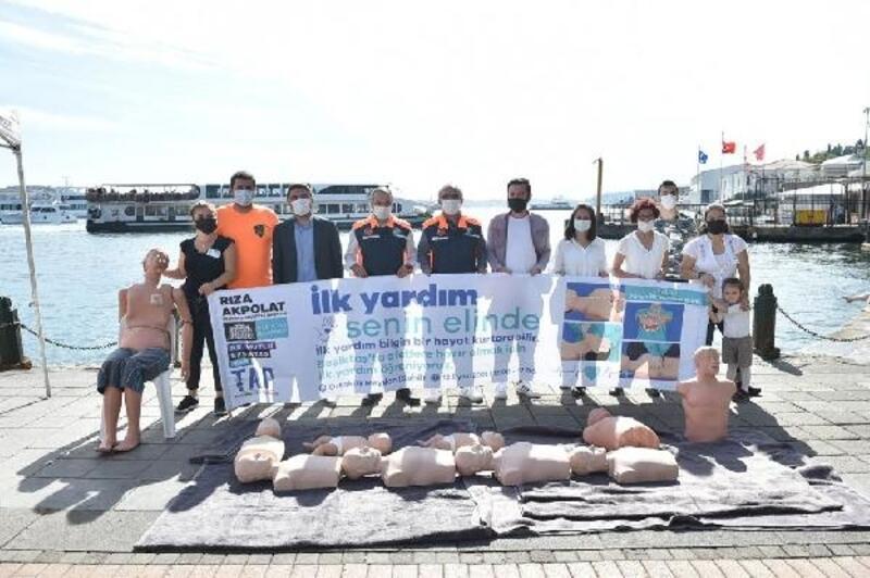 Beşiktaş&#39;ta &#39;Dünya İlk Yardım Günü&#39; için farkındalık çalışması  gerçekleştirildi - Beşiktaş Haber