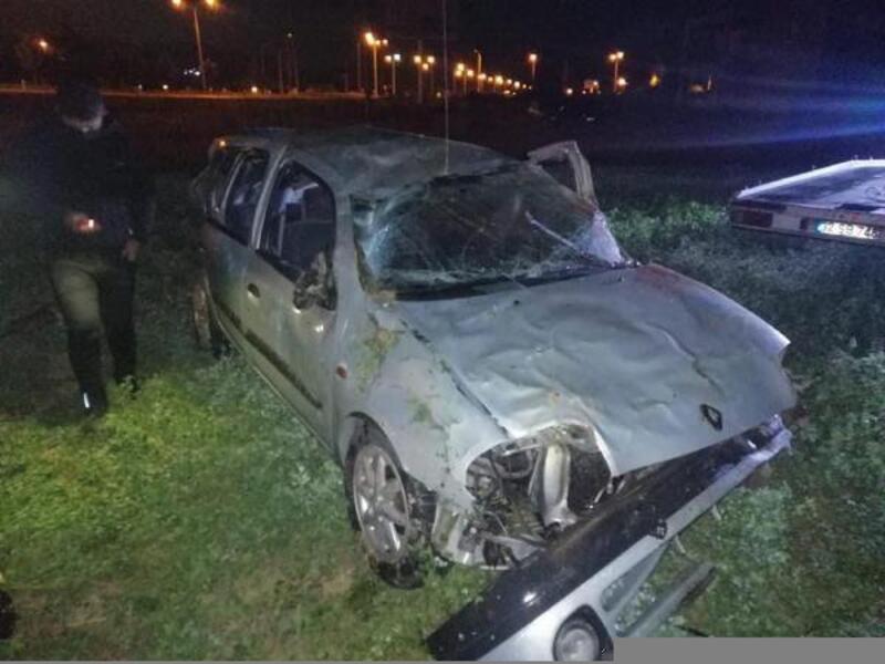 Şarkikaraağaç'ta kaza: 1 ölü, 2 yaralı