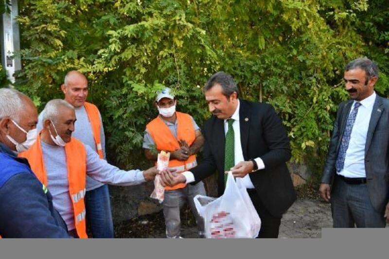 Başkan Soner Çetin'den asfalt denetimi